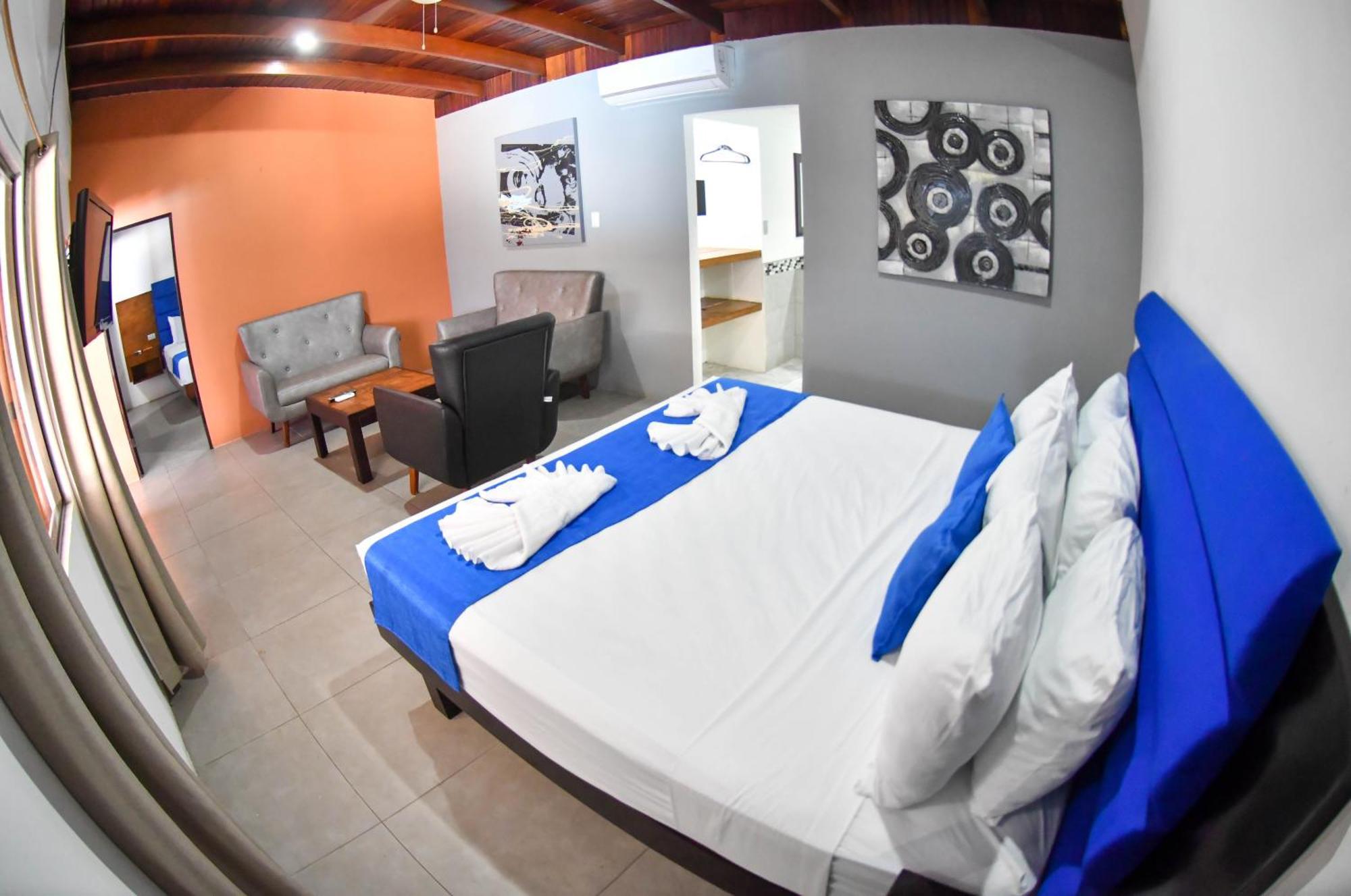 Republik Hotel, Bistro And Nightclub On Site Jaco Ngoại thất bức ảnh