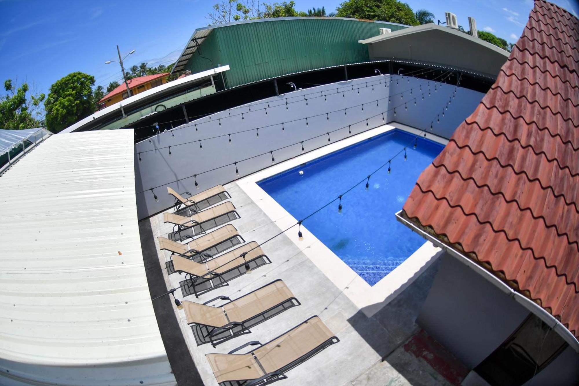 Republik Hotel, Bistro And Nightclub On Site Jaco Ngoại thất bức ảnh