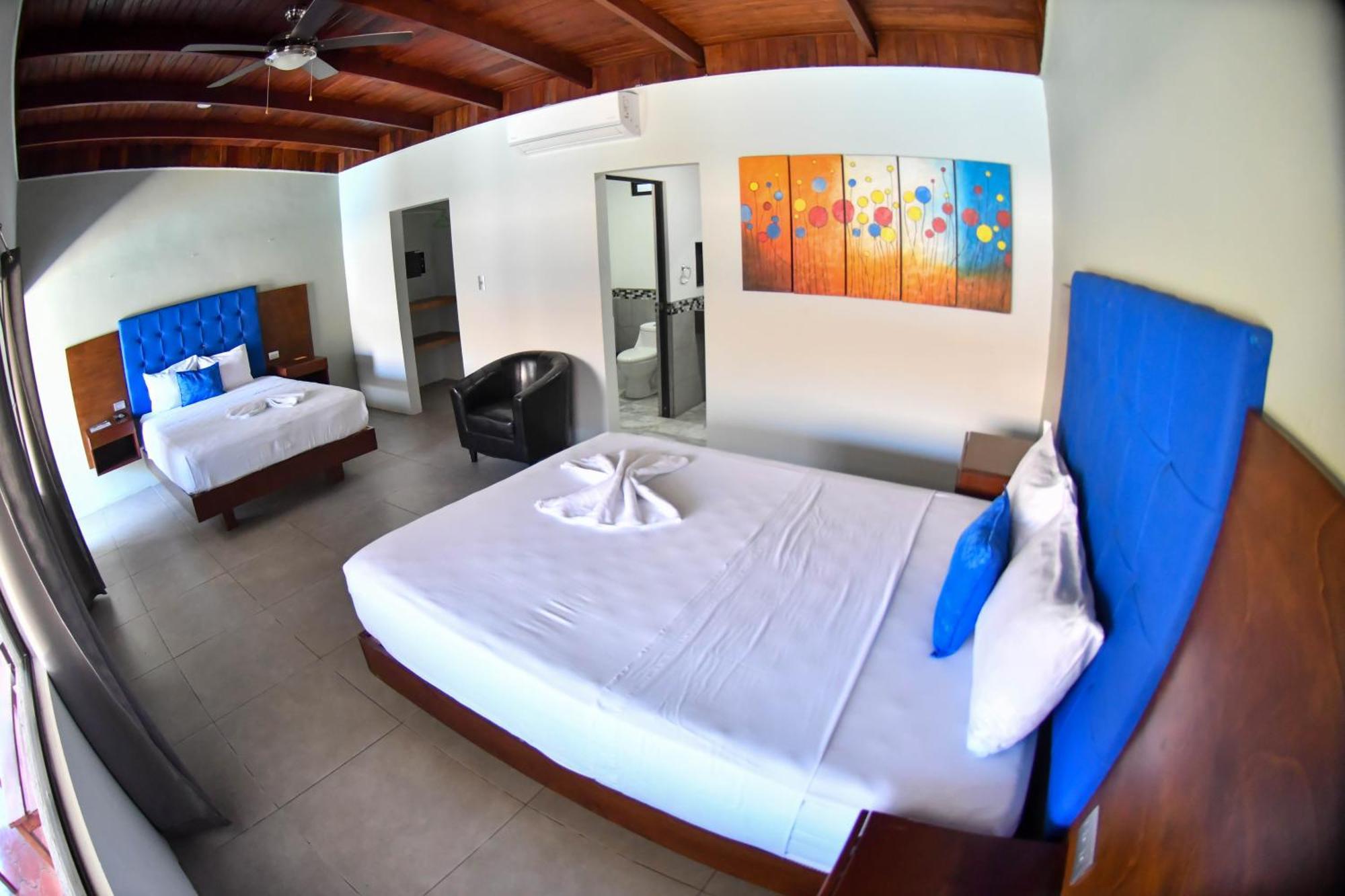 Republik Hotel, Bistro And Nightclub On Site Jaco Ngoại thất bức ảnh